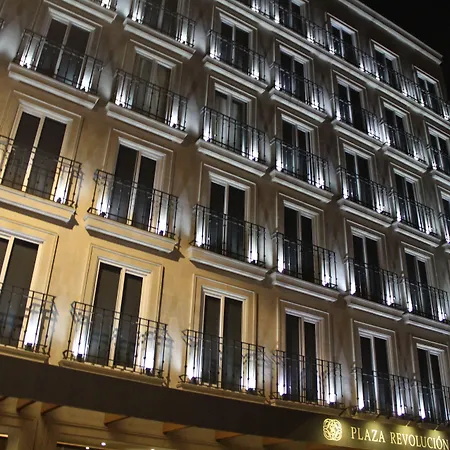 Hotel Plaza Revolución-3